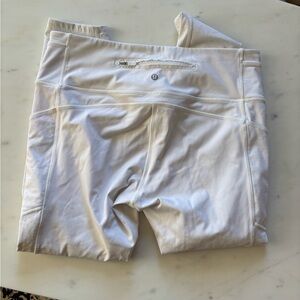 Lululemon size 12 leggings, excellent used condition (worn only a few times)